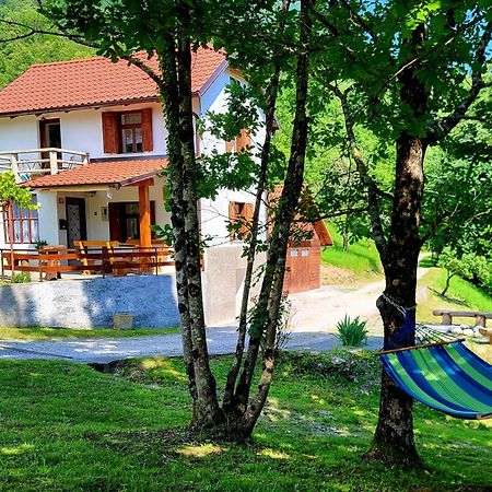 Villa Cukova Bajta à Most na Soči Extérieur photo